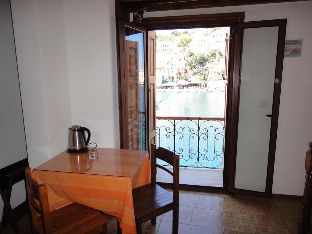 Captain'S Suites Σύμη Εξωτερικό φωτογραφία
