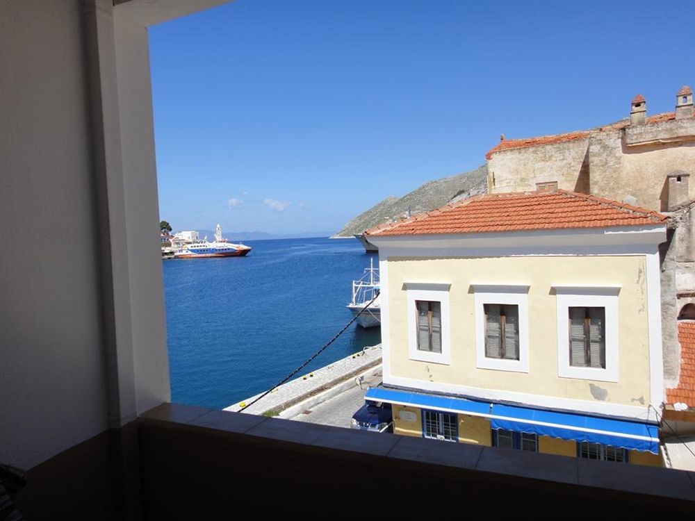 Captain'S Suites Σύμη Εξωτερικό φωτογραφία